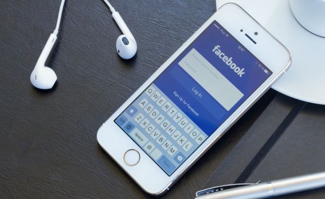 外媒传 Facebook 将推出视频聊天设备 或今年下半年出货