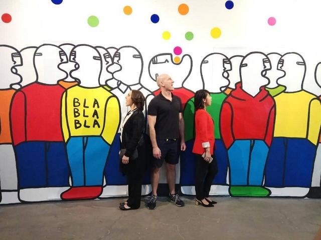 雅加达意大利文化学院艺术展 : 米兰年轻艺术家 10 米长画作亮相