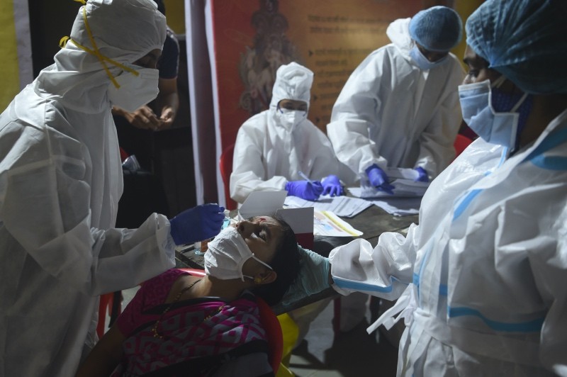 全球累计新冠确诊病例逾998万例 Medcom Id