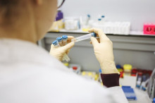 泗水艾尔朗卡大学对中国威斯克新冠疫苗进行第三阶段临床试验