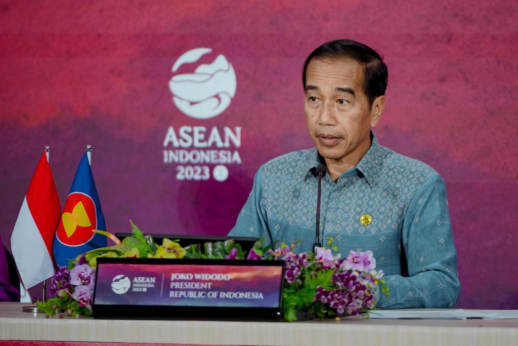  President Jokowi leads a press conference after the 42nd ASEAN Summit in Labuan Bajo, NTT. (Gallery ASEAN 2023)