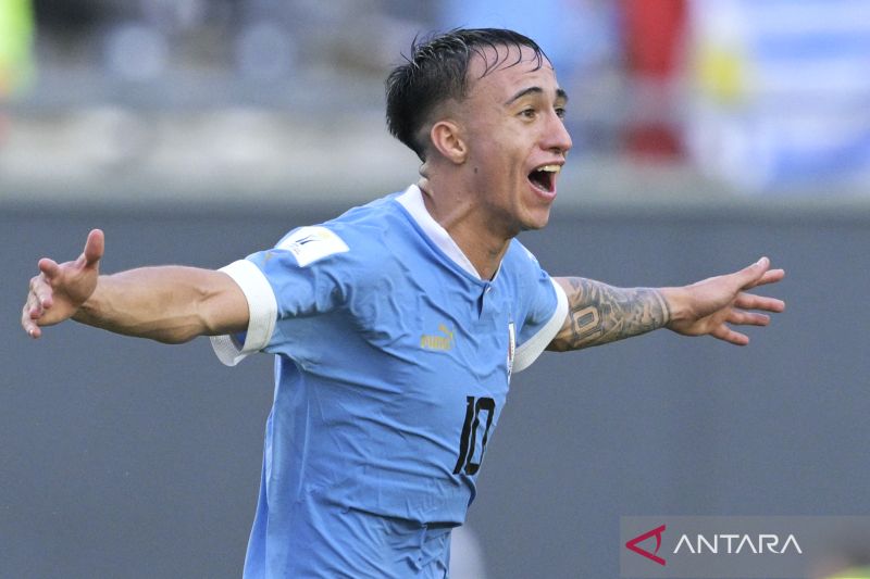 Uruguay national team midfielder Franco Gonzalez. (photo : ANTARA/AFP/JUAN MABROMATA)