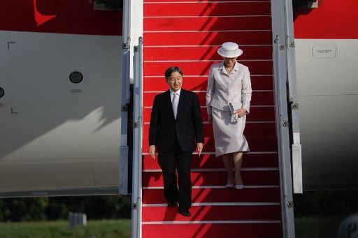 Japan emperor, empress travel to Indonesia. (photo : AFP)