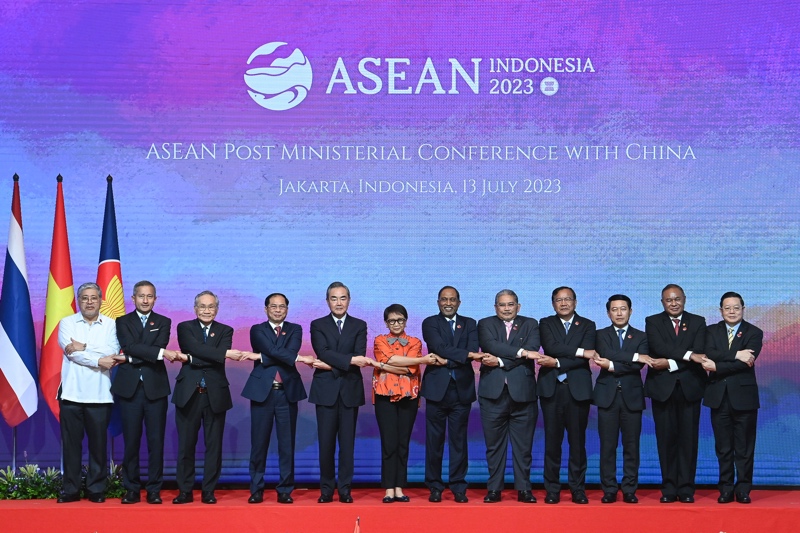 ASEAN Foreign Ministers Meeting with China. Photo: ASEAN Indonesia