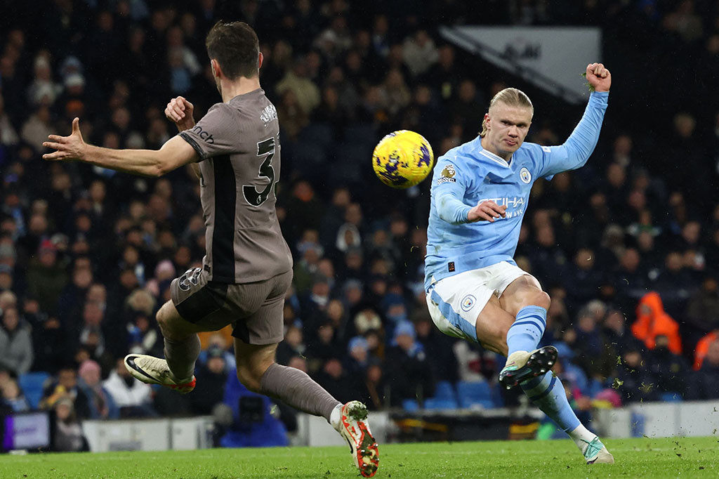 Manchester City vs Tottenham Hotspur. (photo : AFP)