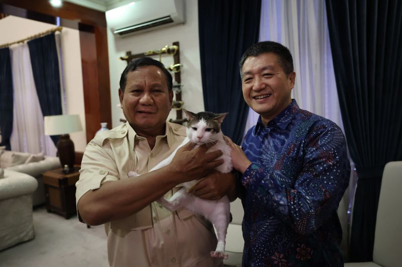 Chinese ambassador visits Prabowo. (photo : ANTARA/HO-Istimewa)