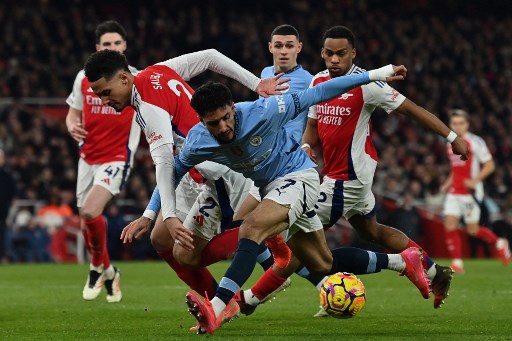 Arsenal vs Manchester City. (Glyn KIRK / AFP)