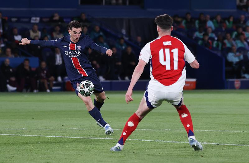 Paris Saint-Germain vs Arsenal. Photo : Xinhua/Gao Jing