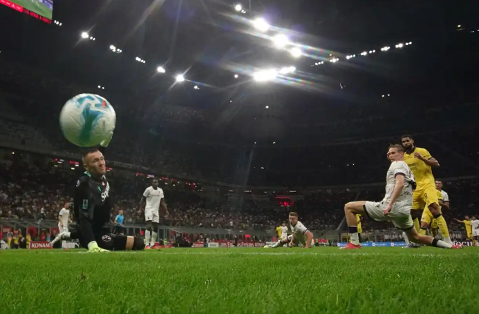 AC米兰vs博洛尼亚。资料图片：新华社