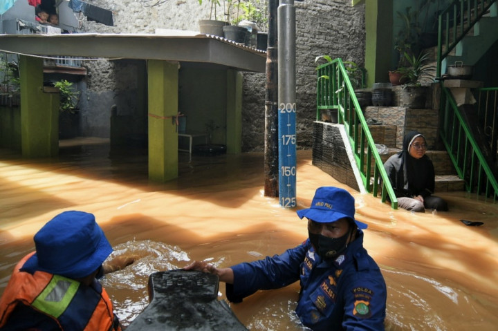 卫生部呼吁警惕灾后钩端螺旋体病