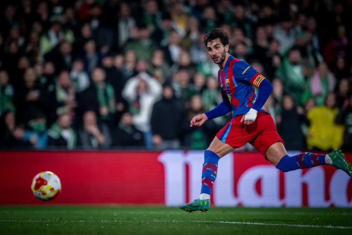 国王杯：巴萨2-0桑坦德竞技晋级八强