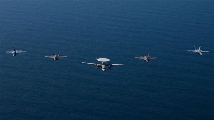 美国军用飞机。图片：US CENTCOM/Handout