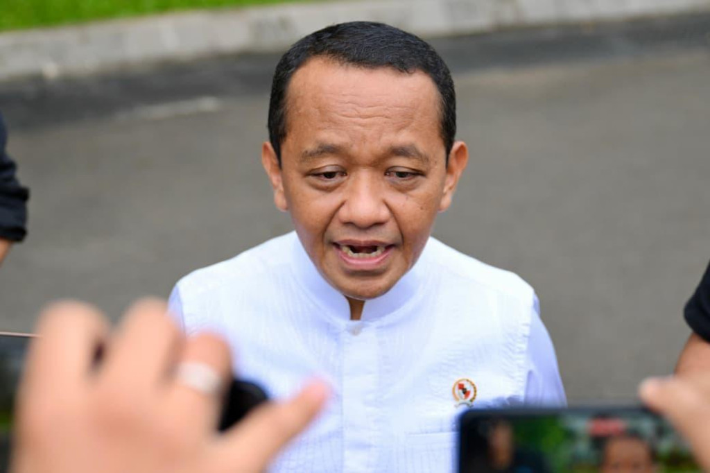 能源和矿产资源部长巴赫利尔。图片：总统秘书处