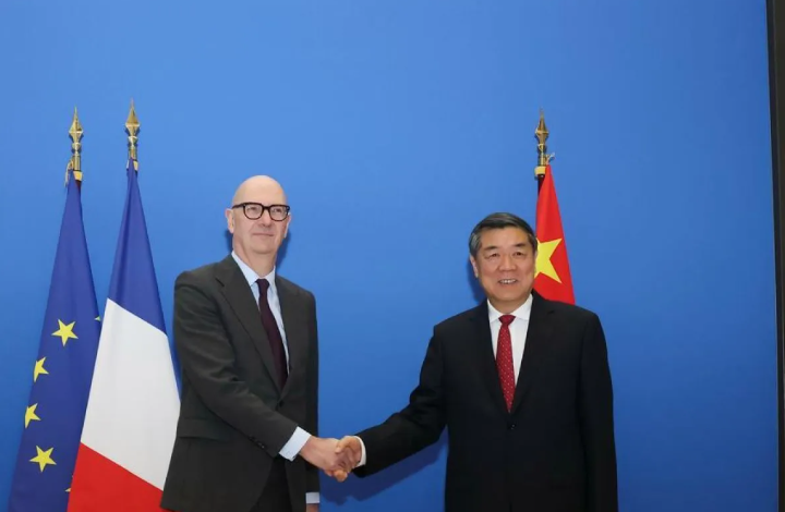 资料图片：新华社