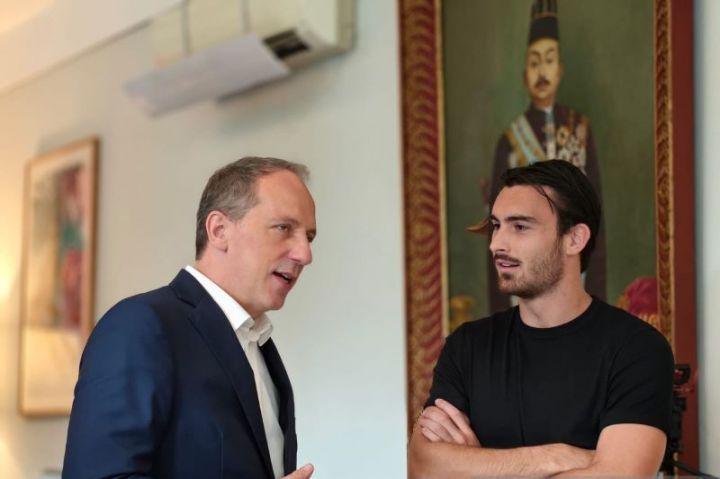 法国力求扩大与印尼体育合作