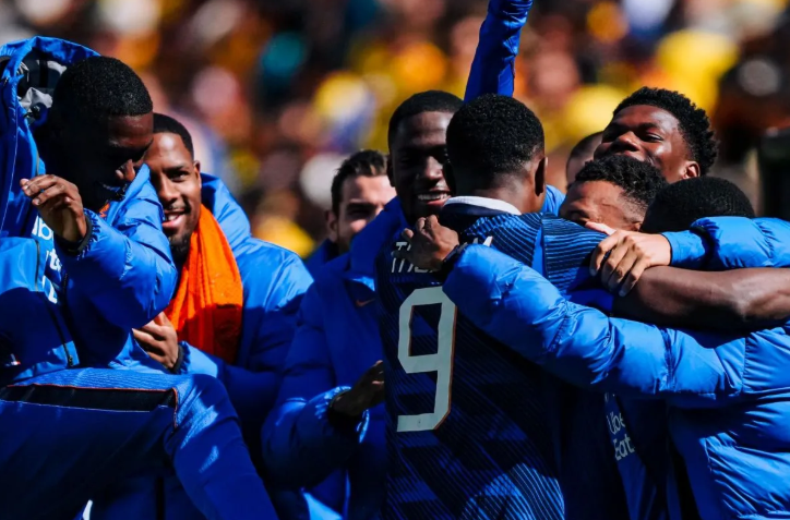 哥伦比亚vs法国。图片：x.com/equipedefrance