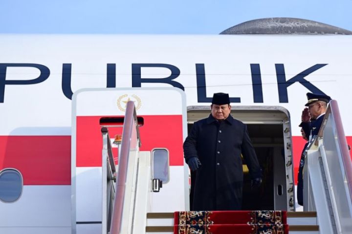 普拉博沃抵达俄罗斯莫斯科