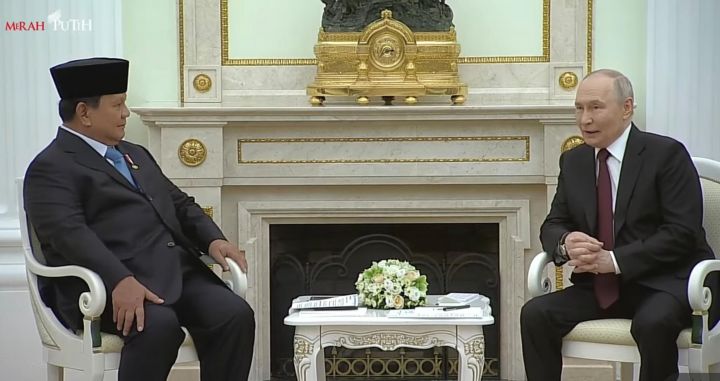 印尼与俄罗斯同意加强经济和能源合作