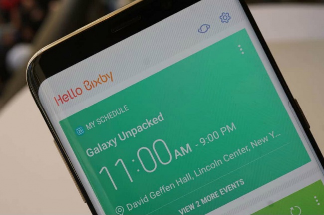 三星在 S8 内的 Bixby 控制智能家居