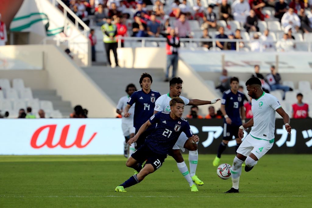 亚洲杯 1/8 决赛 ： 日本胜沙特阿拉伯       澳大利亚、阿联酋击败对手