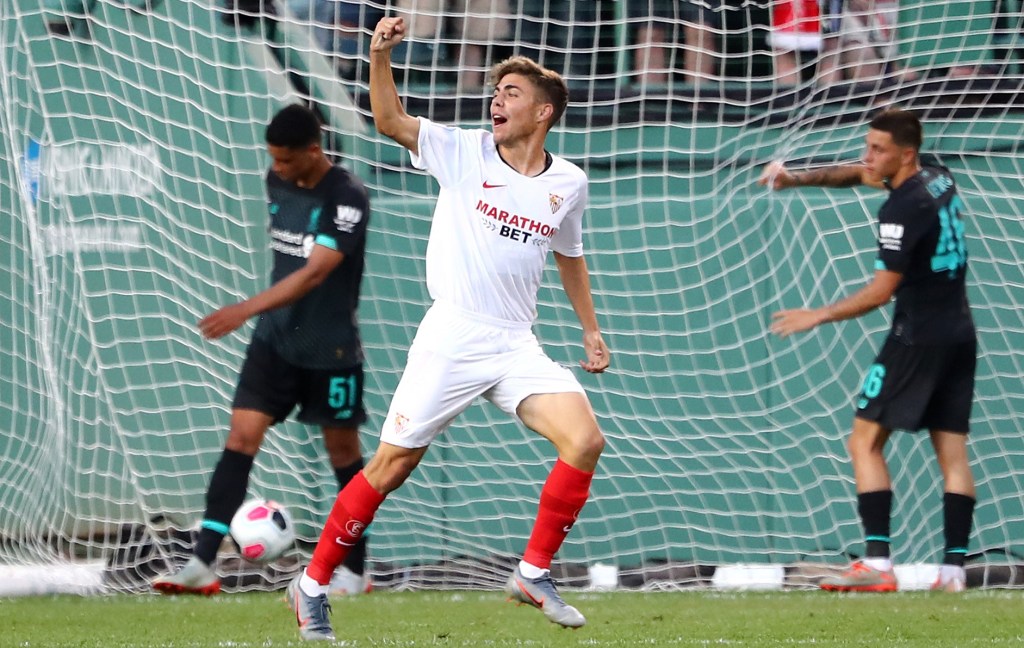 热身赛 ：   尤文2-3热刺     塞维利亚2-1利物浦 