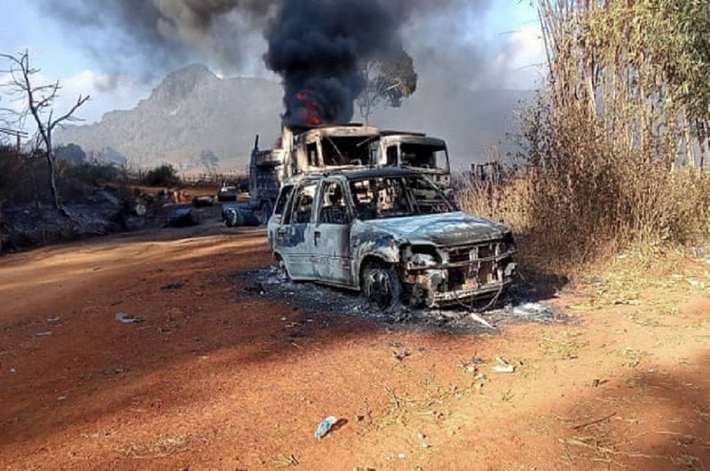 缅甸摩梭村发现超30具被军队杀后焚烧尸体