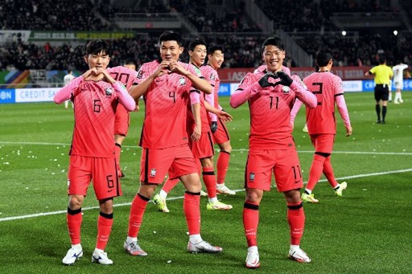 世预赛亚洲区：韩国出线，日本队赢一场，中国不敌越南无缘