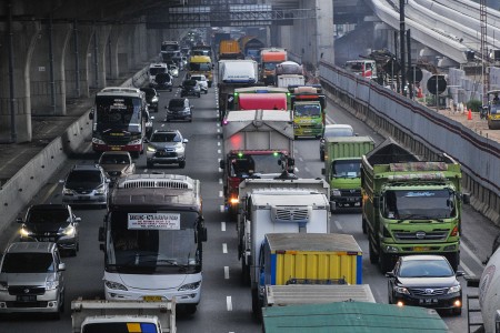雅加达计划设定错峰上班缓解交通拥堵