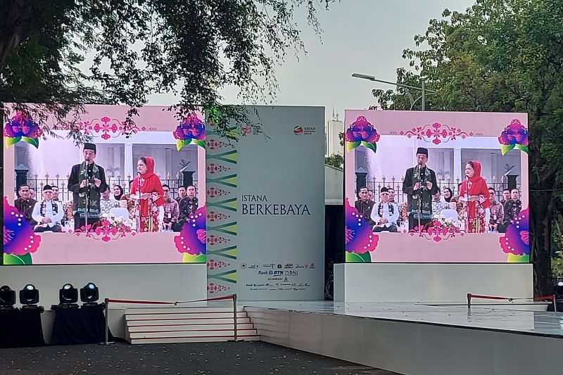 佐科威：可巴雅象征着印尼人民优雅、温柔