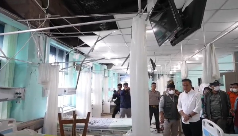 西爪哇双木丹发生4.8级地震，数百间房屋受损