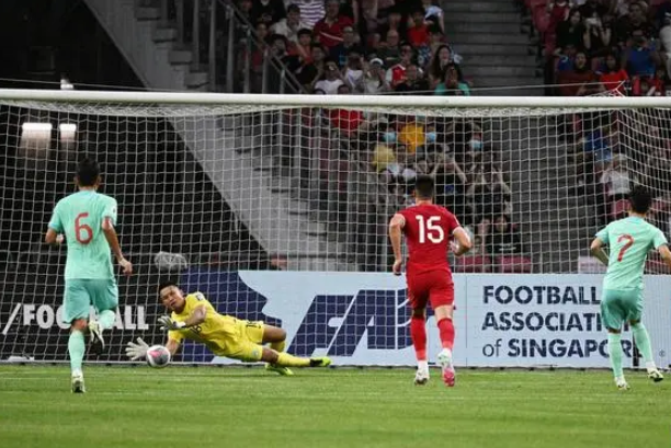 世预赛亚洲区：中国逼平新加坡，伊朗大胜