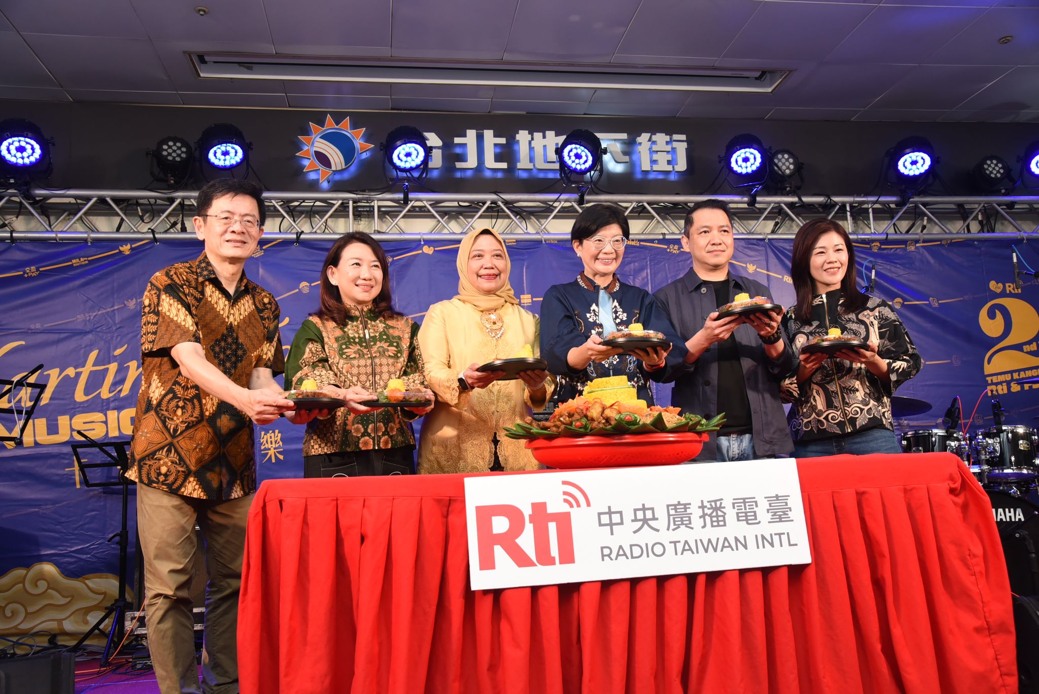 央广印尼语听友会“台湾Kartini音乐节”在台北举行