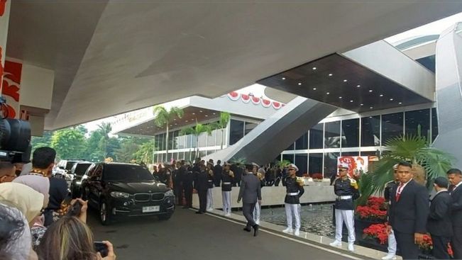 数十位友好国家大使出席印尼人协年会 