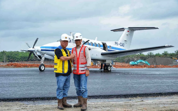 部长：新首都机场跑道试航顺利  