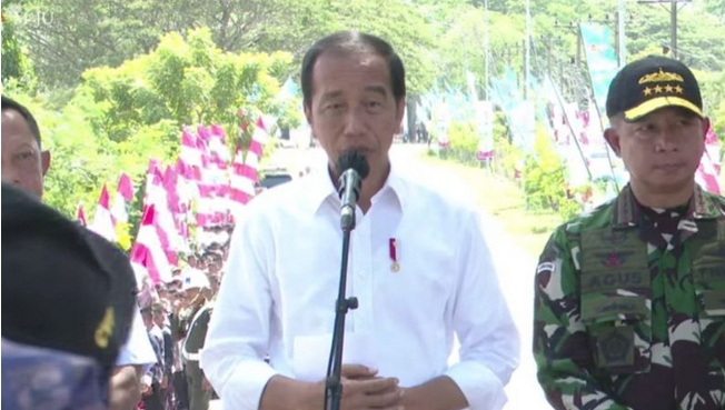 佐科威主持亚齐省道路建设工程启动仪式  