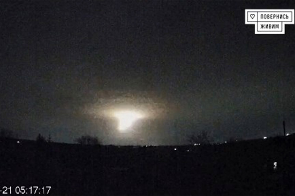 俄罗斯向乌克兰发射弹道导弹 