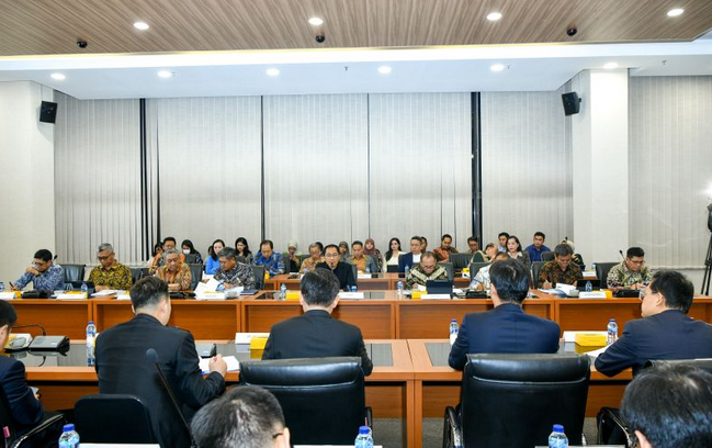 工业部副部长：中国加强与印尼投资合作 