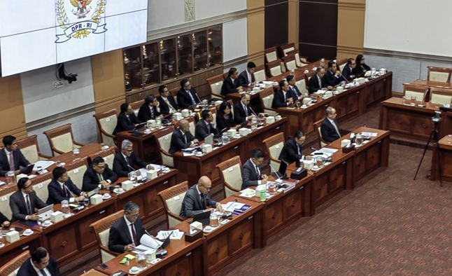 外长强调印尼仍坚持不结盟政策