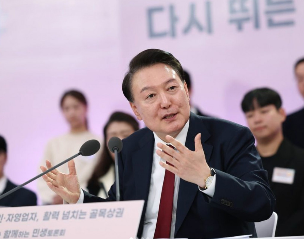 美国、欧洲国家回应韩国戒严