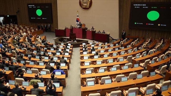 韩国国会通过总统尹锡悦调查法案 