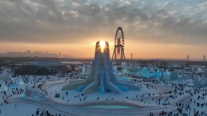 第26届哈尔滨冰雪大世界正式开园