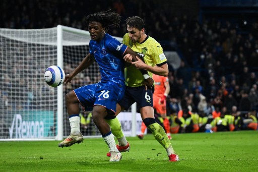 英超：切尔西4-0完胜南安普顿