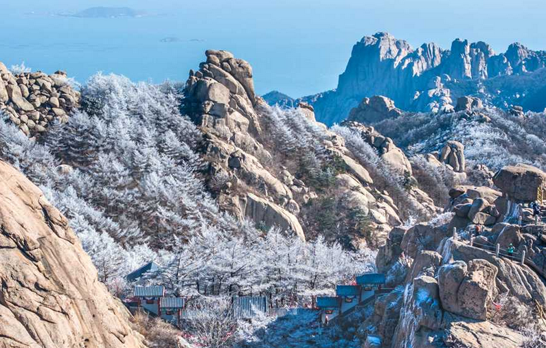 中国多地冰雪犹如仙境 