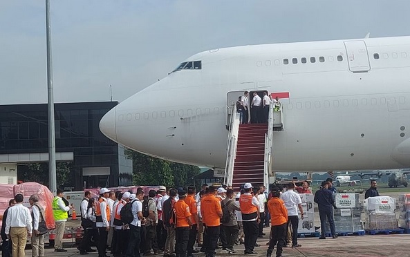 缅甸军方对中国救灾车队鸣枪：印尼确保向缅甸投放援助顺利 