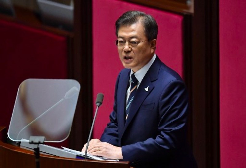 韩国前总统文在寅涉嫌受贿被起诉