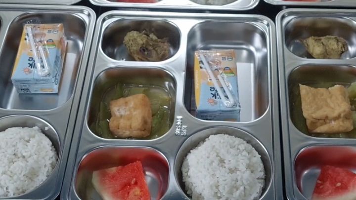 10个省份发生17起免费营养餐中毒事件  
