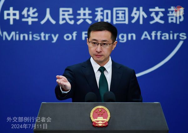 中国支持美国解除对叙利亚长期制裁