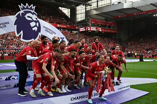 英超：利物浦逼平水晶宫，红军揽84分夺冠 