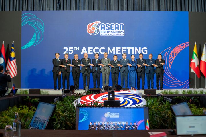 印尼鼓励东盟国家“共同”协商全球贸易关税 