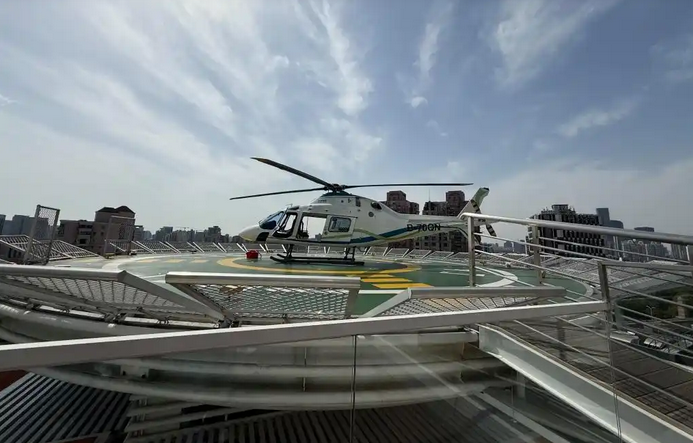 上海首条“定制化低空观光航线”近日启航